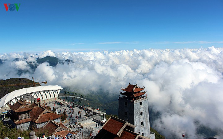 SAPA 2 DAYS 1 NIGHT ITINERARY WITH FANSIPAN PEAK -THE ROOF OF INDOCHINA