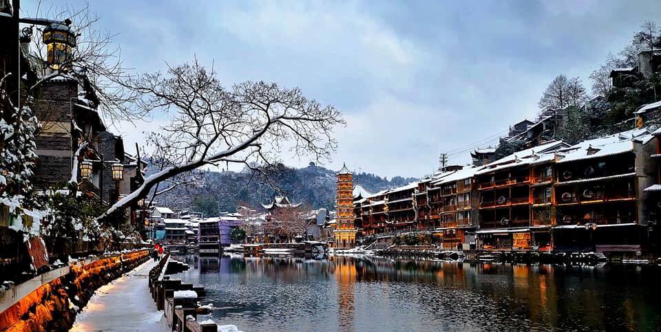 Trải nghiệm tour Phượng Hoàng Cổ Trấn tháng 12