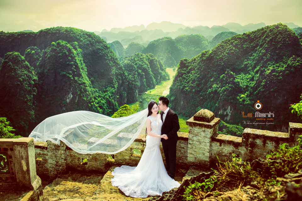 HOA LU -  MUA CAVE – TAM COC BOATING – CYCLING 