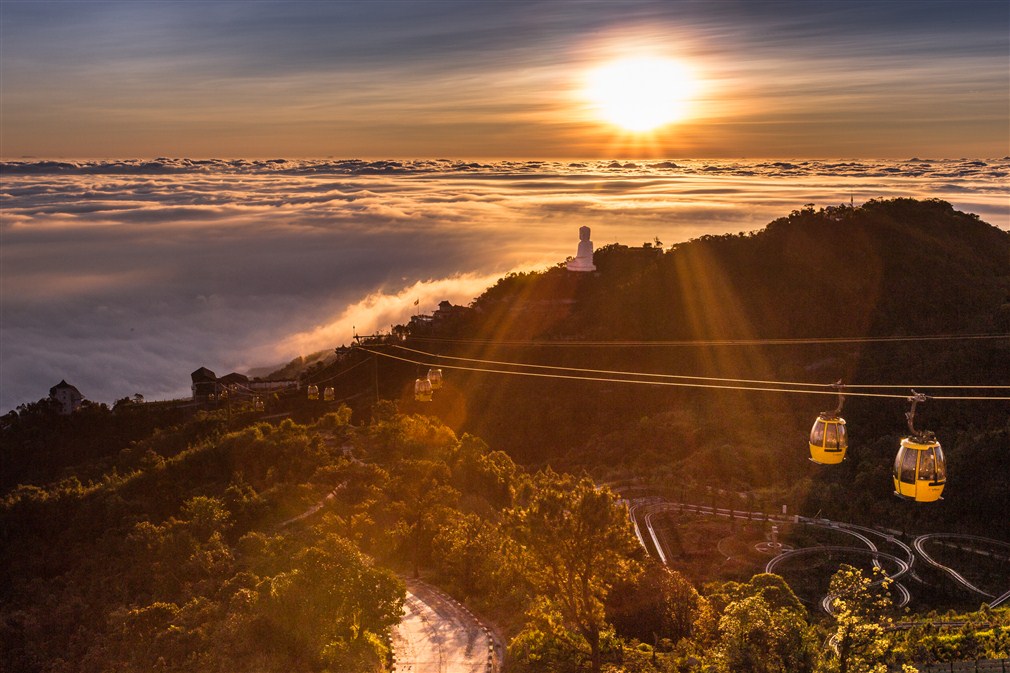 “BANA HILLS EVENING TOUR” - Special Promotion Tour