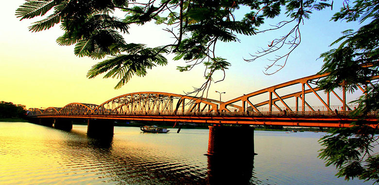 Highlights of central ~ Da Nang - Hue - Hoi An